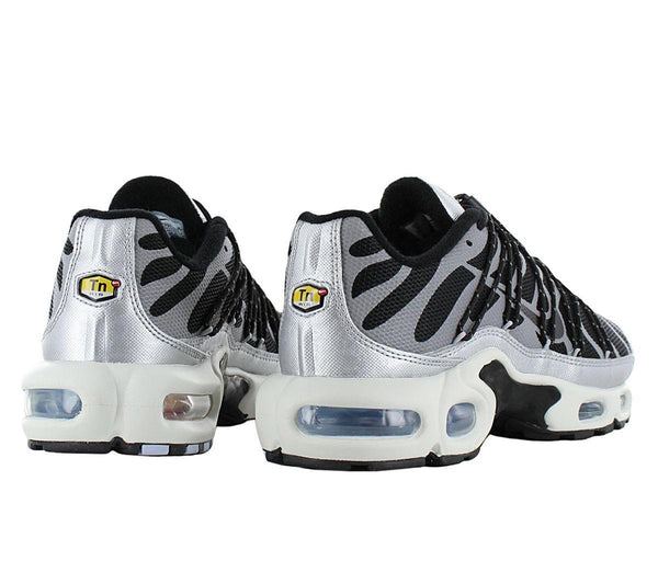 Nike Air Max Plus Lace Toggle Utility Black Grey