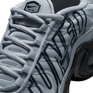 Nike Air Max Plus "Tuned" Silver